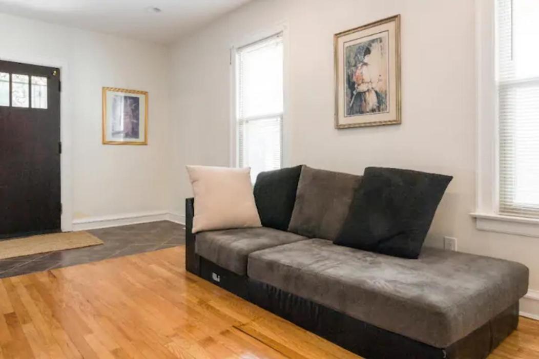 ホテルCornell House シカゴ エクステリア 写真